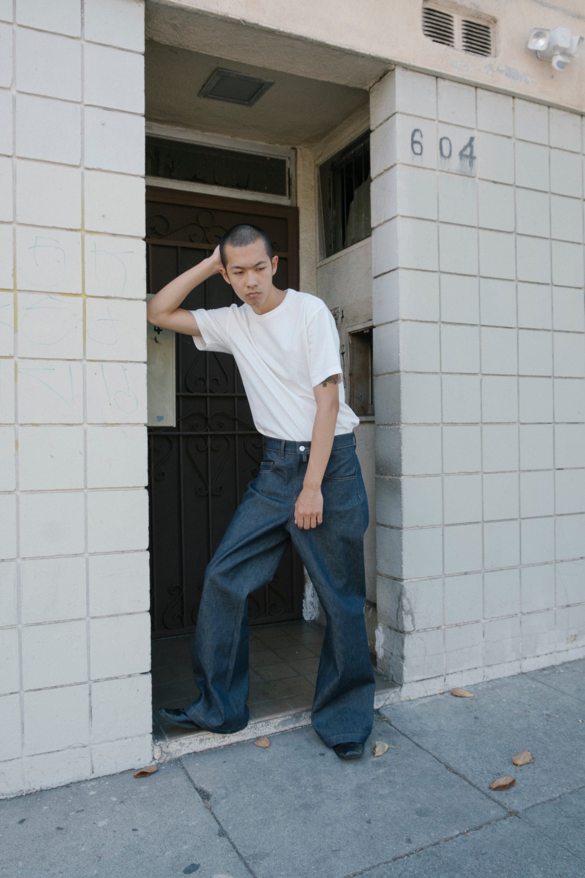 (PRE-ORDER) Kato Relaxed Flare Jean in Raw Indigo