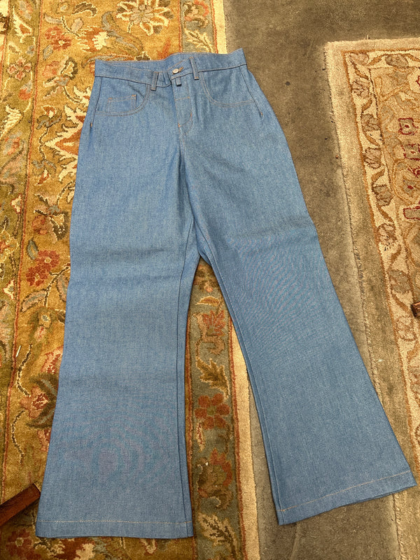 (PRE-ORDER) Kato Relaxed Flare Jean in Postal Blue